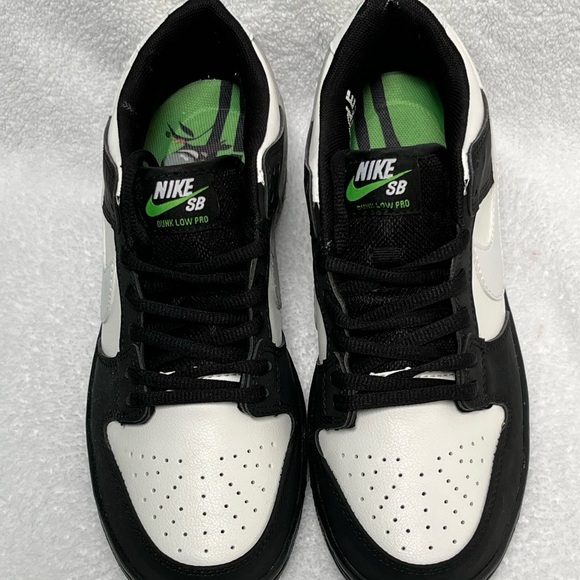 Nike Other - Nike Panda Pigeon Black & White Sneakers Sample Mens SZ 7 NWOT / No Box
